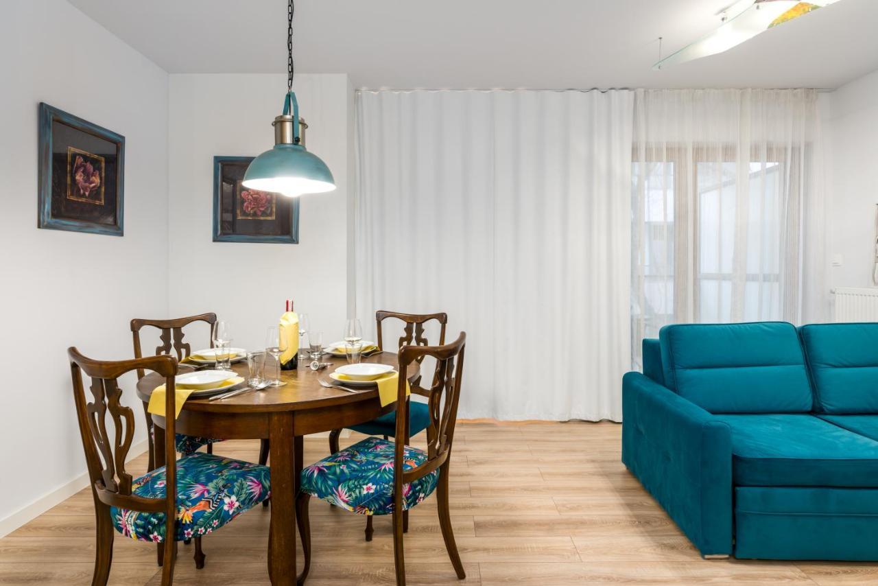 Villa Venecja Apartment Chwaliszewo With Free Garage City Center By Noclegi Renters Poznań Exteriör bild